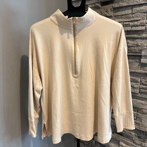 Isaac Mizrahi Live quarter zip cream pullover size 2XL